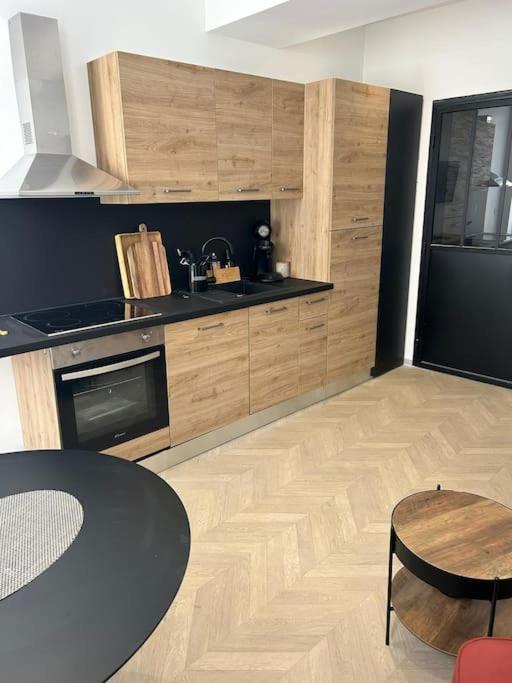 מולאן Appartement Spa 2 Pers-Couteliers-Centre Ville מראה חיצוני תמונה